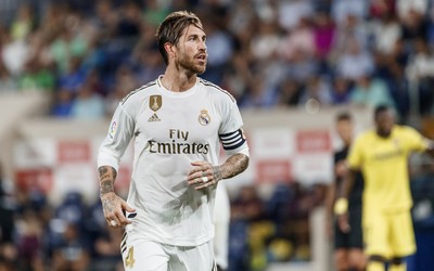 环球电竞精华-伊尼戈·马丁内斯头球绝杀对手直接看呆