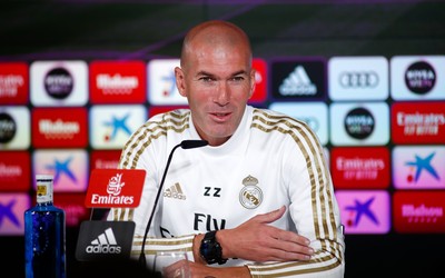 环球电竞精华-勒诺尔芒这突破防不住啊